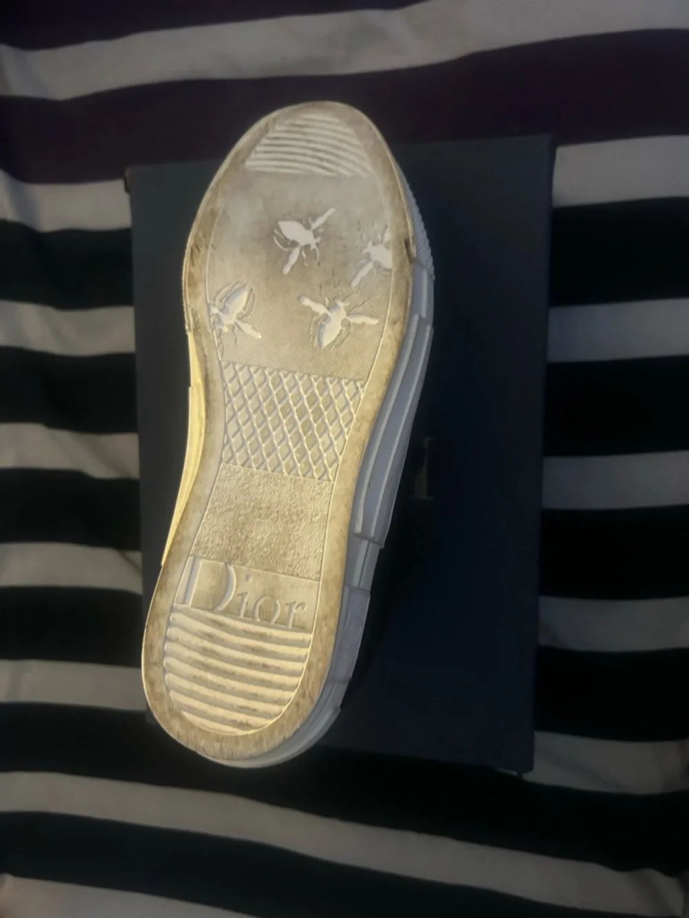 Dior Black and White Low-Top Men's Sneakers - Picture 4 of 6